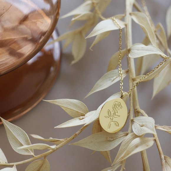 NEW 18K Gold Plated Rose Oval Pendant Necklace 1 - Picture 12 of 16